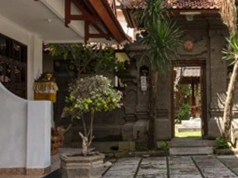 Karana Residence กูตา ภายนอก รูปภาพ