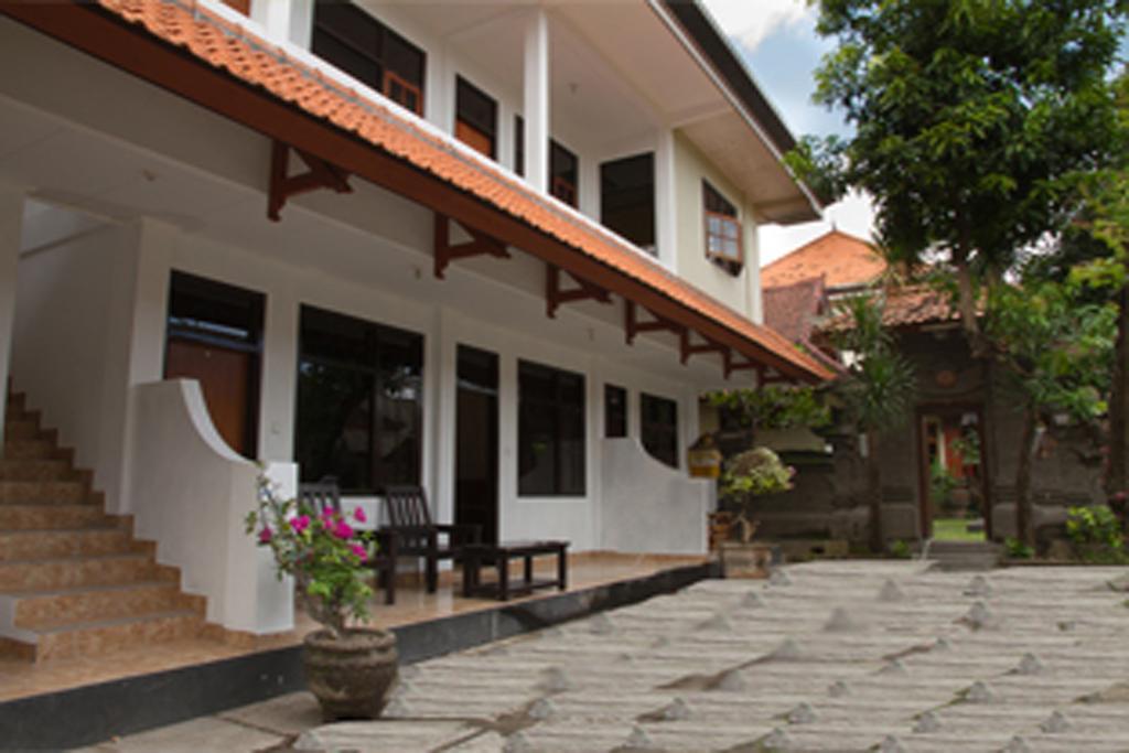 Karana Residence กูตา ภายนอก รูปภาพ