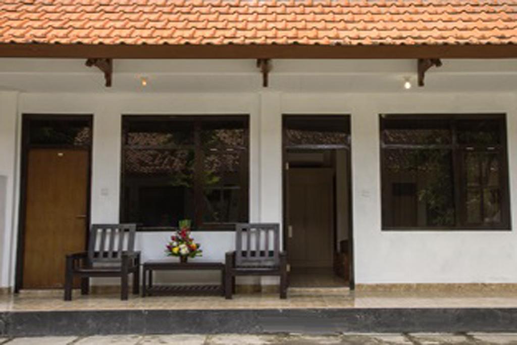 Karana Residence กูตา ภายนอก รูปภาพ