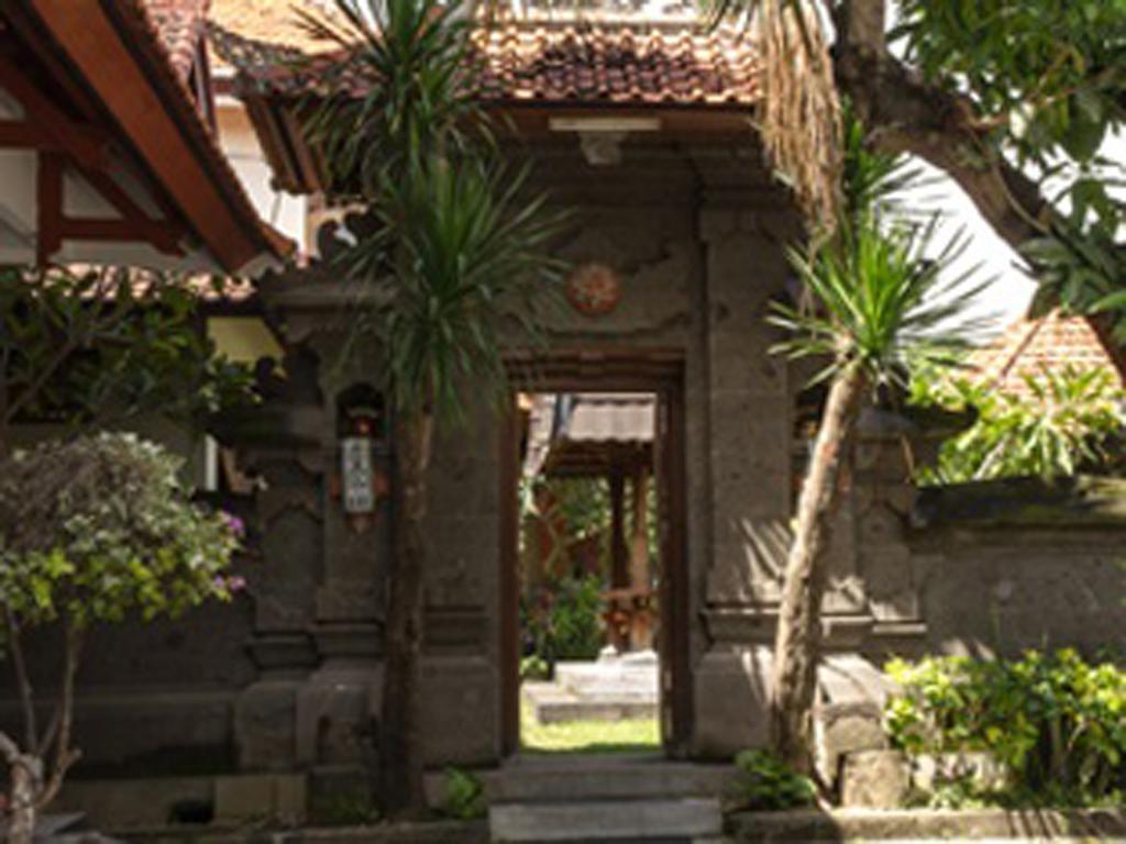 Karana Residence กูตา ภายนอก รูปภาพ